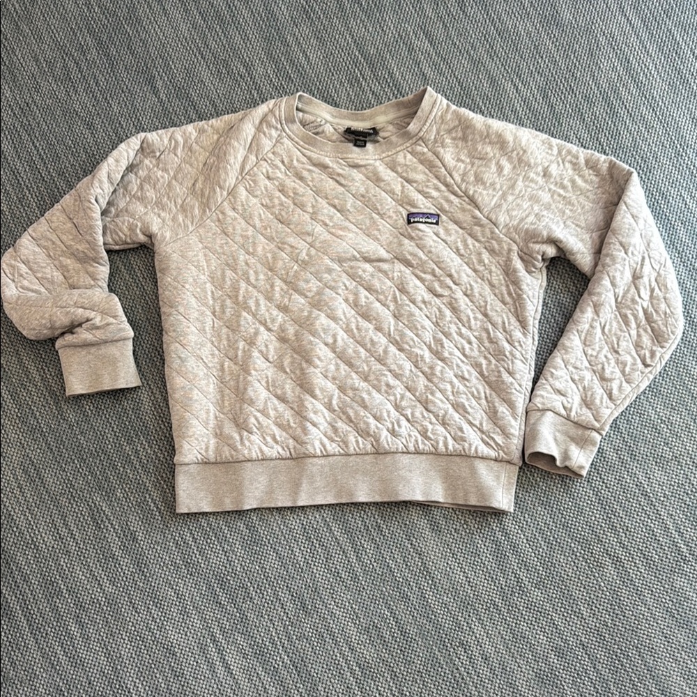 Patagonia Gray Crewneck Sweater with Textured Knit